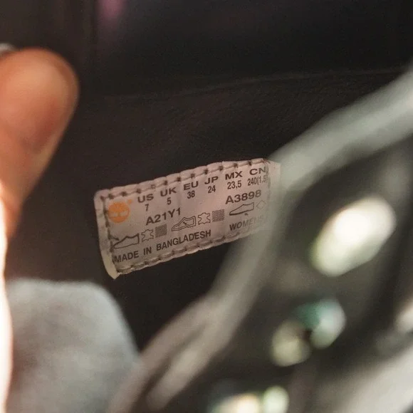 Timberland Women's Black Leather Ankle Boots US 7 / EU 38 A3898 A21Y1 - Picture 8 of 8